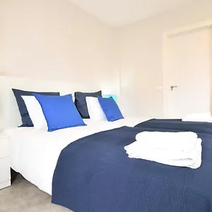 Centro Salecianos Apartament